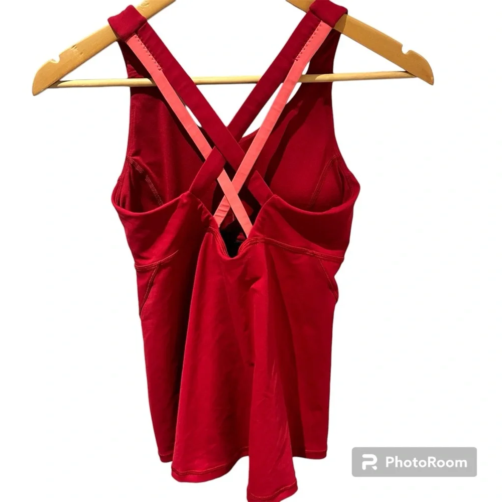 Lululemon Stash N Run Medium Support Tank Size 4 Red‎ and Pink